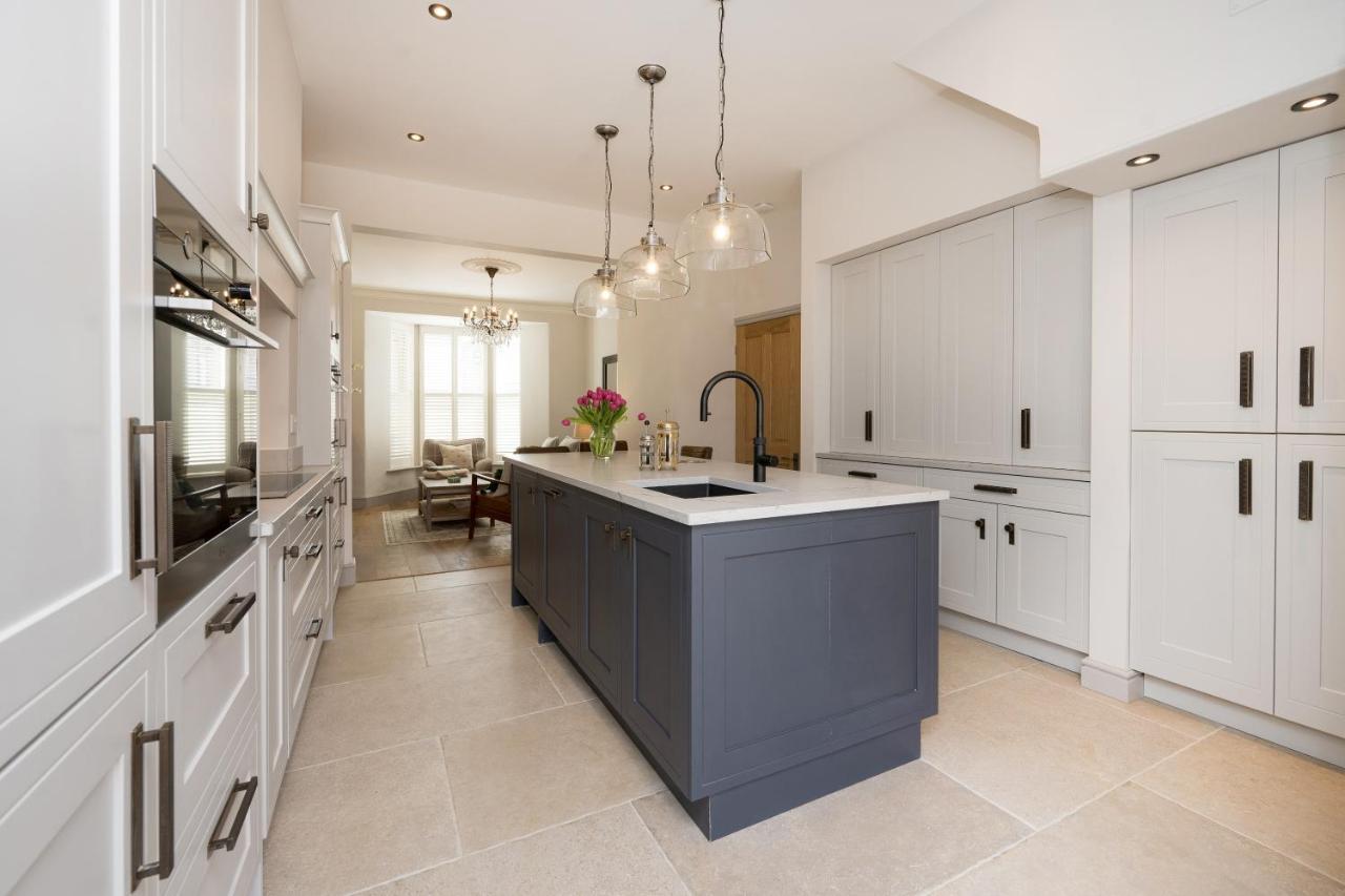Townhouse By Harrogate Serviced Apartments Eksteriør billede