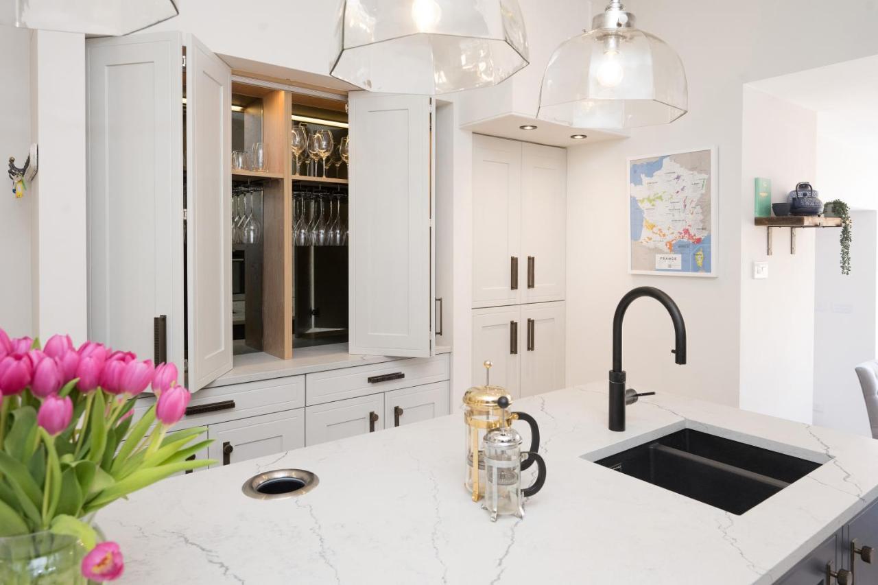 Townhouse By Harrogate Serviced Apartments Eksteriør billede