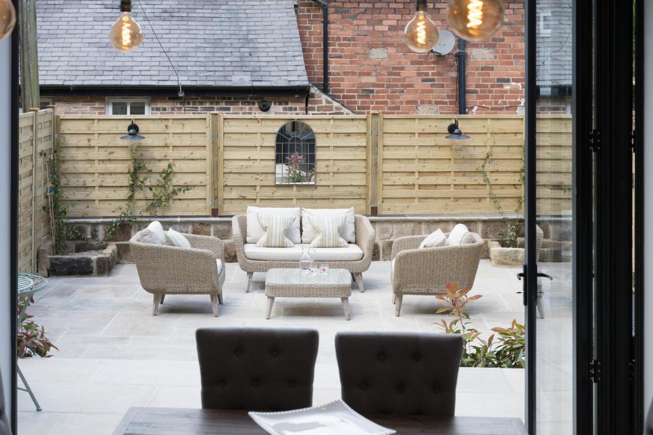 Townhouse By Harrogate Serviced Apartments Eksteriør billede