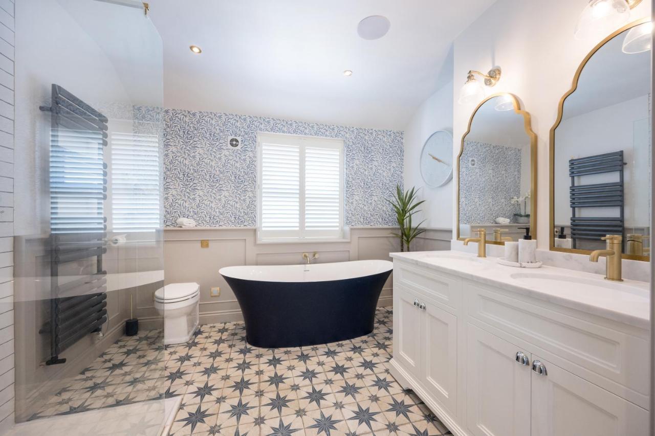 Townhouse By Harrogate Serviced Apartments Eksteriør billede