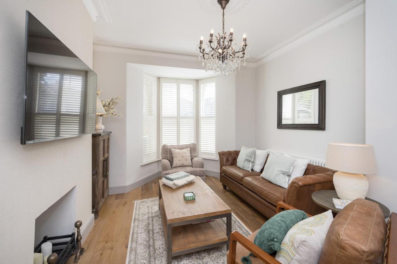 Townhouse By Harrogate Serviced Apartments Eksteriør billede